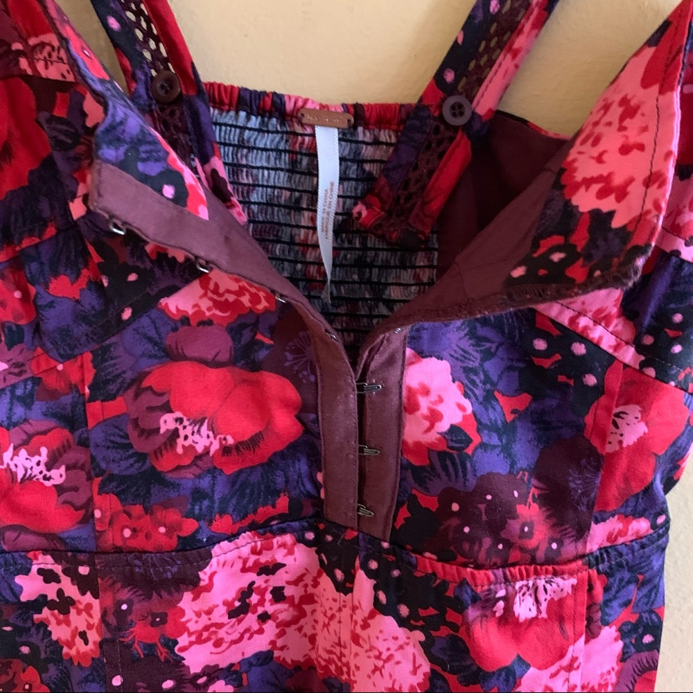 Free People Size 0, Peplum Floral print Tank Top. - Picture 5 of 13